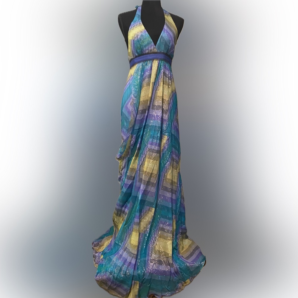 BCBG MaxAzria Printed Chiffon Halter Maxi Gown (8)